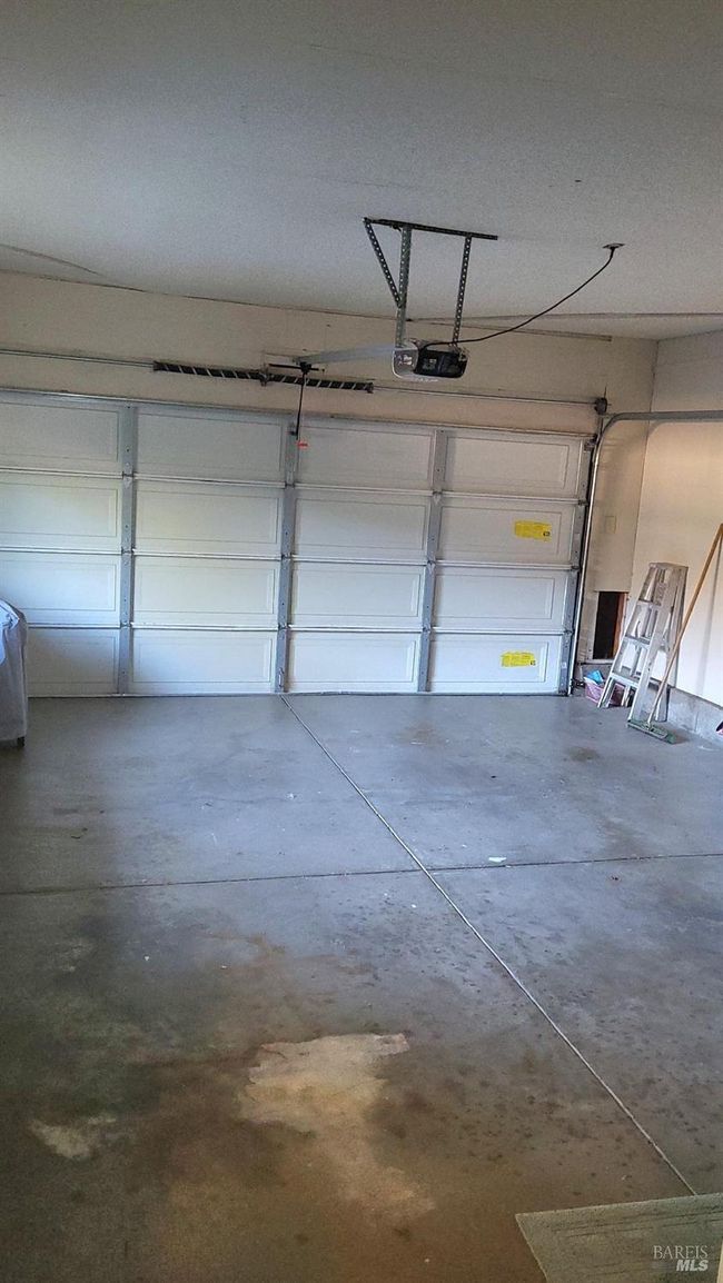 123 Old Oak Ln, House other with 2 bedrooms, 2 bathrooms and 4 parking in Santa Rosa CA | Image 32