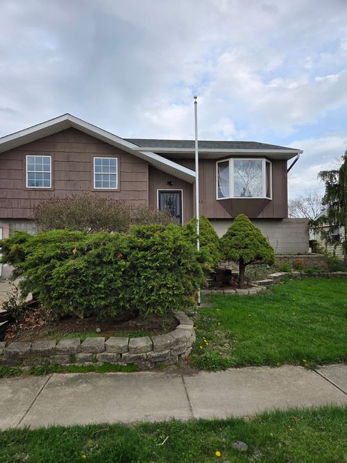 341 Hale Ave, Romeoville, IL, 60446-1707 | Card Image