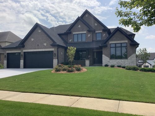 12415 Foxborough Dr, Mokena, IL, 60448-1861 | Card Image