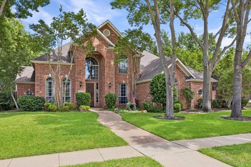 303 Waterford Ct, Southlake, TX, 76092-7003 | Card Image