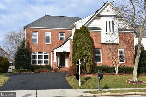 8708 Flowering Dogwood Ln, LORTON, VA, 22079-5604 | Card Image