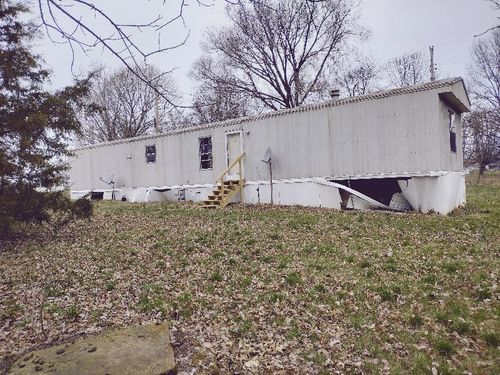 1469 S Saline 3rd St, Center Point, IN, 47840-8231 | Card Image