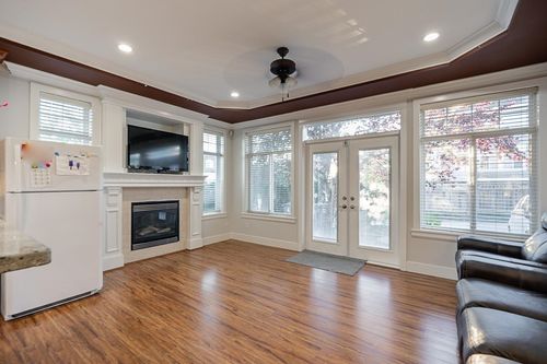 15177 76 Ave, Surrey, BC, V3S2H4 | Card Image