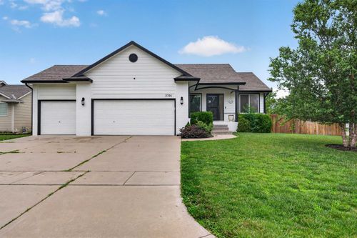 2701 E Kite, Wichita, KS, 67219 | Card Image