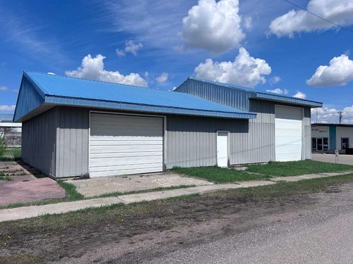 4904 51 St, Innisfree, AB, T0B2G0 | Card Image