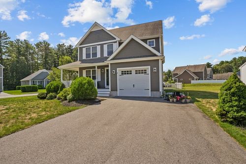 29 Corn Mill Way, Rockland, MA, 02370-1293 | Card Image
