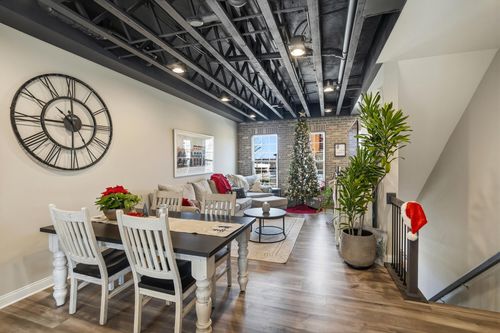 9 Mill Run Pl, Springfield, OH, 45502-1100 | Card Image