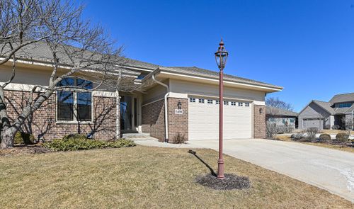 3400 Sequoia Cir, WAUKESHA, WI, 53188 | Card Image