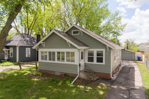 1338 33rd Street, Des Moines, IA, 50311 | Card Image