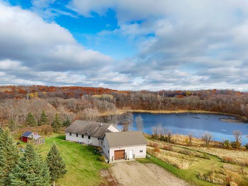 49236 245th Ave, Pelican Rapids, MN, 56572-7121 | Card Image