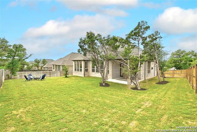 422 Quiet Oak Rd, House other with 4 bedrooms, 5 bathrooms and null parking in San Marcos TX | Image 33