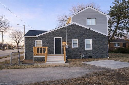 2611 E Princess Anne Road, Norfolk, VA, 23504 | Card Image