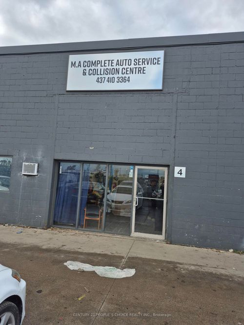 {{alt}} | Card Image