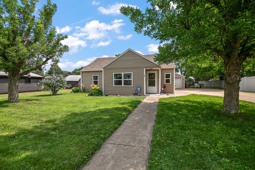 360 S 4th Ave, Saint Anne, IL, 60964-7294 | Card Image
