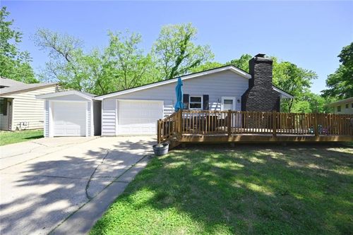 5437 N Askew Ave, Kansas City, MO, 64119-2742 | Card Image