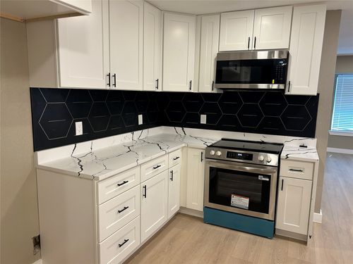 10711 Cromwell Dr, Dallas, TX, 75229-5112 | Card Image