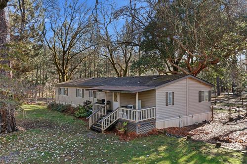 1401 Upper River Rd, Gold Hill, OR, 97525-9517 | Card Image