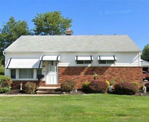 30309 Oakdale Road, Willowick, OH, 44095 | Card Image