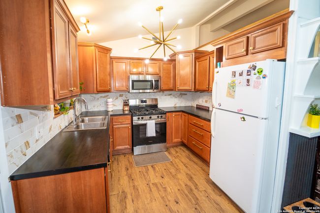 5215 Overbrook Dr, House other with 3 bedrooms, 2 bathrooms and null parking in Austin TX | Image 13
