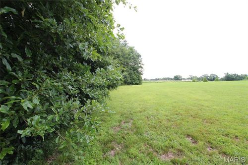 8A Donegal Ct, Warrenton, MO, 63383 | Card Image