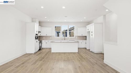 1715 Central Parkway, Dublin, CA, 94568 | Card Image
