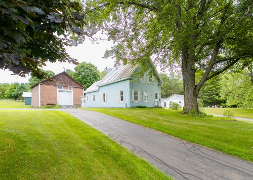 417 Fairbanks Road, Farmington, ME, 04938 | Card Image