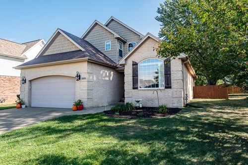 4406 N 8th St, Ozark, MO, 65721-5238 | Card Image