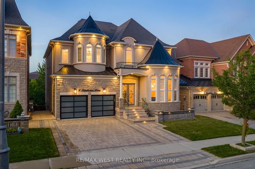 9 Interlacken Dr, Brampton, ON, L6X0Y1 | Card Image