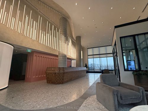 810-25 Wellington Street, Kitchener, ON, N2G0G5 | Card Image