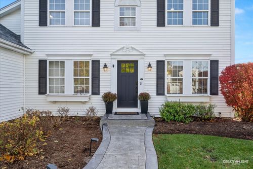 363 Cornwall Ave, South Elgin, IL, 60177-2572 | Card Image