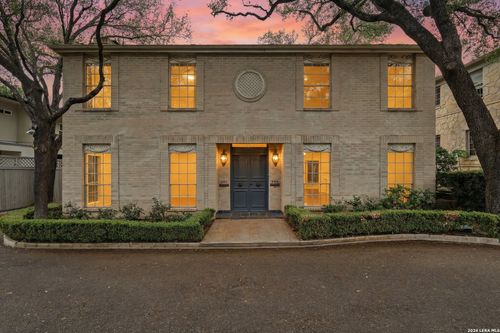 484 E Olmos Dr, Olmos Park, TX, 78212-2078 | Card Image