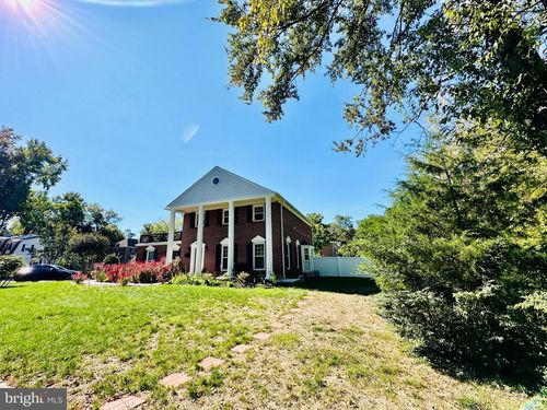 7428 Mason Ln, FALLS CHURCH, VA, 22042-3517 | Card Image