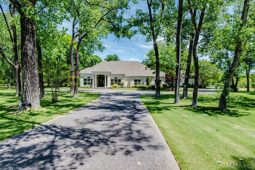 307 Foxhall Rd, Pike Road, AL, 36064-3405 | Card Image