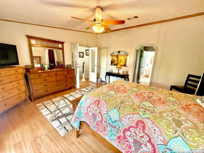 1085 Zane Grey Ln, House other with 4 bedrooms, 3 bathrooms and null parking in Spring Branch TX | Image 15