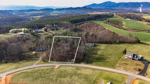 4 Creighton Dr, Rocky Mount, VA, 24151 | Card Image