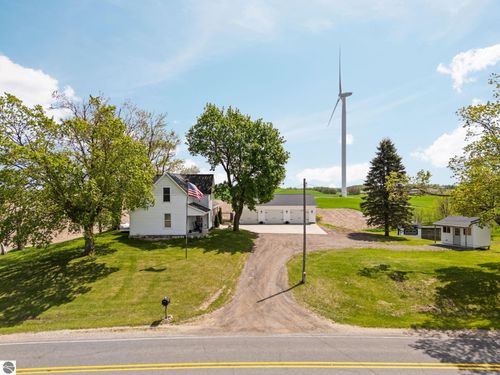 9103 W County Line Road, Marion, MI, 49665 | Card Image