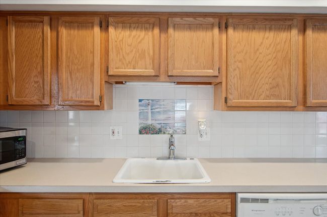 2941 Longmeadow Dr, House other with 3 bedrooms, 2 bathrooms and null parking in Trenton MI | Image 17