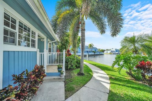 622 Ocean Dunes Cir, Jupiter, FL, 33477-9116 | Card Image