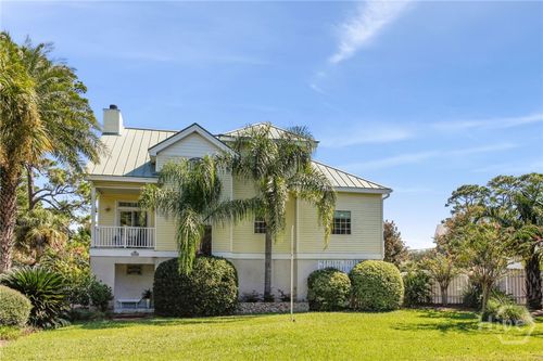 1 Algers Ave, Tybee Island, GA, 31328-9413 | Card Image