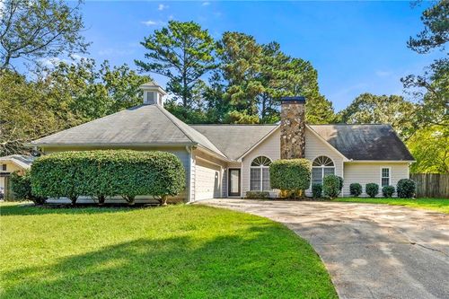 2045 Amber Creek Dr, Buford, GA, 30519-5286 | Card Image