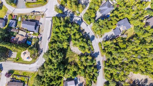 844 Rainforest Dr, Ucluelet, BC, V0R | Card Image