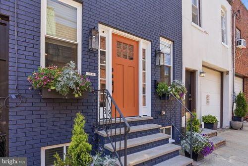 916 Fernon St, PHILADELPHIA, PA, 19148-1106 | Card Image