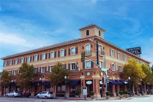6005 El Camino Real, Atascadero, CA, 93422-4210 | Card Image
