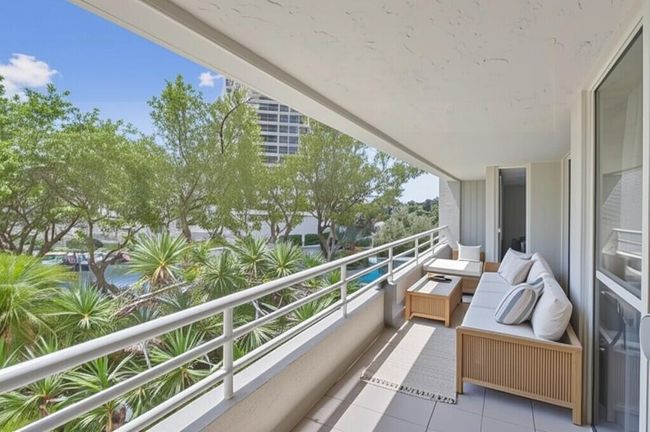 APT-208 - 4201 N Ocean Blvd, Condo with 2 bedrooms, 2 bathrooms and null parking in Boca Raton FL | Image 5