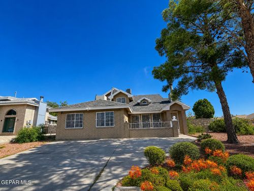 11829 Henry Phipps Drive, El Paso, TX, 79936 | Card Image