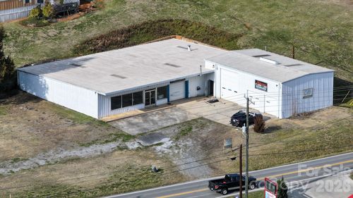 471 & 457 E Main Street, Old Fort, NC, 28762 | Card Image