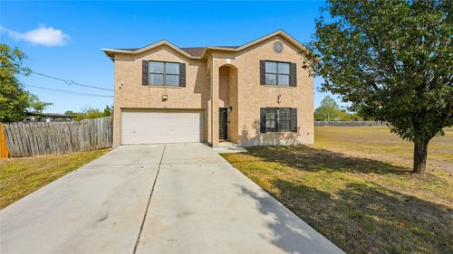 585 Siebert Dr, Kyle, TX, 78640-5109 | Card Image