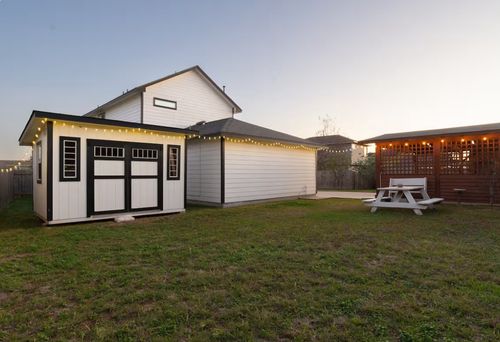 2340 Bluffstone Dr, Round Rock, TX, 78665-2784 | Card Image