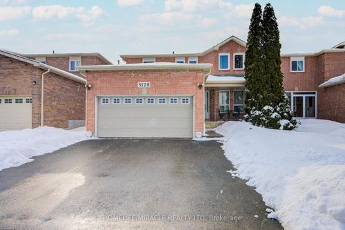 5128 Guildwood Way, Mississauga, ON, L5R2S7 | Card Image
