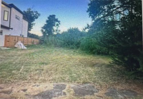 1940 Shaw St, Dallas, TX, 75212-2537 | Card Image